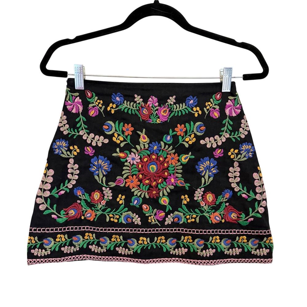 Haute Rogue Embroidered Mini Skirt Small Black Boho Floral Cottagecore Festival